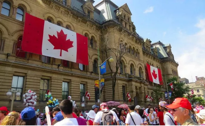 BC省雇主擔(dān)保——銷(xiāo)售經(jīng)理快速移民加拿大